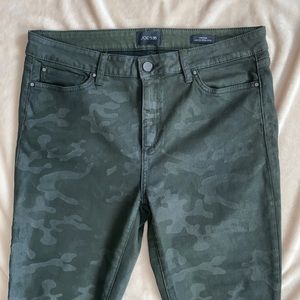 JOE’S camo jeans